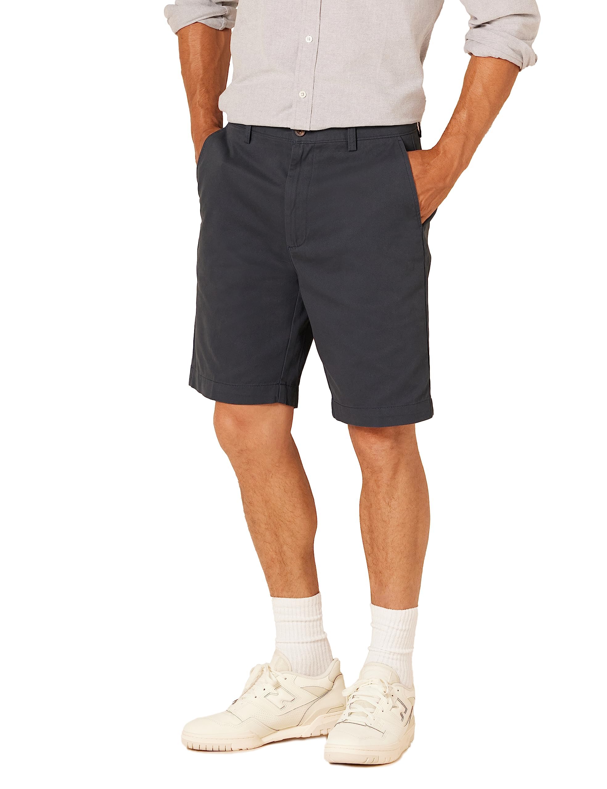 Amazon Essentials Men's Classic-Fit 9" Chino Shorts